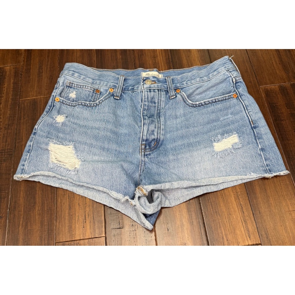 Madewell Relaxed Denim Shorts Light Wash Distressed Frayed Hem Size 29
